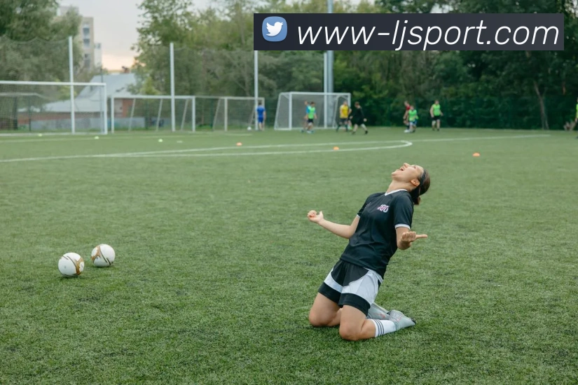 专业液压篮球架生产厂家提供高品质定制服务与售后保障